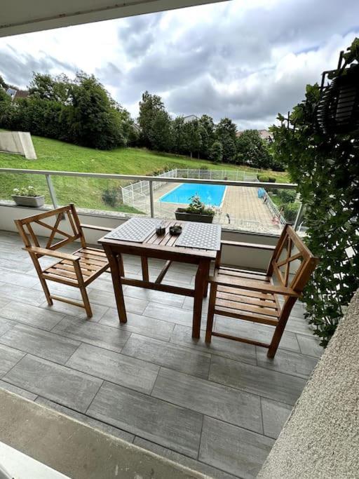Appartement Cosy Avec Balcon Et Piscine Безансон Экстерьер фото